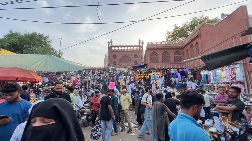 NORRIS PRITAM (@pritamn) on Twitter photo #EidUlAdha or Bakrid is on June 7, of course depending on moon sighting. Old Delhi is already in celebration mood. For details click here: youtube.com/watch?v=6FKwzd… <a href="/Huda_Nav/">Huda Naveed</a> <a href="/alinashigri/">Alina Shigri</a> <a href="/_sayema/">Sayema</a> <a href="/pervaizalam/">Pervaiz Alam</a> <a href="/BauhatSara/">Sara 🍉</a> <a href="/yasirsultan85/">Yasir Sultan</a> <a href="/khanthefatima/">Fatima Khan</a> <a href="/Vimalsports/">Dr. Vimal Mohan</a> <a href="/Mariummrizvi/">Marium Rizvi</a> #EidUlAdha or Bakrid is on June 7, of course depending on moon sighting. Old Delhi is already in celebration mood. For details click here: youtube.com/watch?v=6FKwzd… <a href="/Huda_Nav/">Huda Naveed</a> <a href="/alinashigri/">Alina Shigri</a> <a href="/_sayema/">Sayema</a> <a href="/pervaizalam/">Pervaiz Alam</a> <a href="/BauhatSara/">Sara 🍉</a> <a href="/yasirsultan85/">Yasir Sultan</a> <a href="/khanthefatima/">Fatima Khan</a> <a href="/Vimalsports/">Dr. Vimal Mohan</a> <a href="/Mariummrizvi/">Marium Rizvi</a>