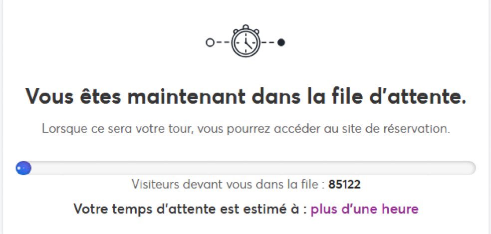 slimfromthe6__'s tweet photo. Mdrrrr toute l’année ça nous a dit que Drake est finito depuis 2016, que c’est un culture vulture et que faut vraiment détester le rap pour être fan de lui maintenant y’a 85 000 PERSONNES sur une prévente ? Ahlala le cinéma Pathé décidément 😂😂😂😂 https://t.co/JbT5Alztzs