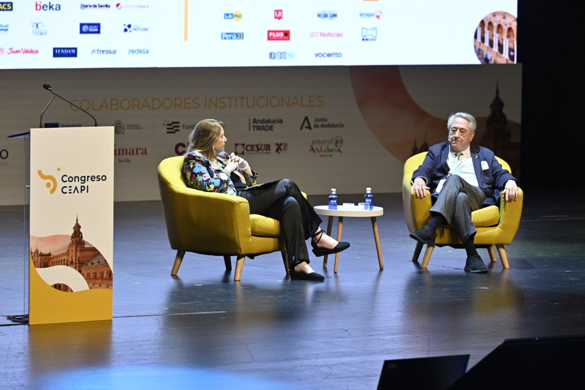 CEAPI (@ceapiconsejo) on Twitter photo 🔸 Entrevista “Autonomía estratégica” en el #VIIICongresoCEAPI
Un análisis profundo sobre el llamado a que Europa asuma su defensa y la autonomía estratégica en ámbitos clave como energía, tecnología e industria.
🗣️ <a href="/TarghettaJavier/">Javier Targhetta</a> (<a href="/Atlantic_Copper/">Atlantic Copper</a>) — "Tenemos una nula 🔸 Entrevista “Autonomía estratégica” en el #VIIICongresoCEAPI
Un análisis profundo sobre el llamado a que Europa asuma su defensa y la autonomía estratégica en ámbitos clave como energía, tecnología e industria.
🗣️ <a href="/TarghettaJavier/">Javier Targhetta</a> (<a href="/Atlantic_Copper/">Atlantic Copper</a>) — "Tenemos una nula