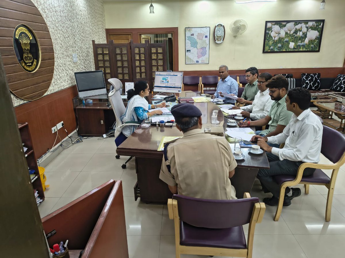 District Collector Pratapgarh (@pratapgarhdm) on Twitter photo рднреЗрдб рдирд┐рд╖реНрдХреНрд░рдордг рдХрд╛рд░реНрдпрдХреНрд░рдо рд╡рд░реНрд╖ 2025-26 рдХреЗ рд╢рд╛рдВрддрд┐рдкреВрд░реНрдг рдПрд╡рдВ рдирд┐рдпрдВрддреНрд░рд┐рдд рд╕рдореНрдкрд╛рджрди рд╣реЗрддреБ рд╕рдореАрдХреНрд╖рд╛рддреНрдордХ рдмреИрдардХ рд╕рдореНрдкрдиреНрди
<a href="/RajCMO/">CMO Rajasthan</a>
<a href="/BhajanlalBjp/">Bhajanlal Sharma</a>
<a href="/DIPRRajasthan/">рд╕реВрдЪрдирд╛ рдПрд╡рдВ рдЬрдирд╕рдореНрдкрд░реНрдХ рд╡рд┐рднрд╛рдЧ, рд░рд╛рдЬрд╕реНрдерд╛рди рд╕рд░рдХрд╛рд░</a>
<a href="/AnjaliRajoria/">Anjali Rajoria</a> рднреЗрдб рдирд┐рд╖реНрдХреНрд░рдордг рдХрд╛рд░реНрдпрдХреНрд░рдо рд╡рд░реНрд╖ 2025-26 рдХреЗ рд╢рд╛рдВрддрд┐рдкреВрд░реНрдг рдПрд╡рдВ рдирд┐рдпрдВрддреНрд░рд┐рдд рд╕рдореНрдкрд╛рджрди рд╣реЗрддреБ рд╕рдореАрдХреНрд╖рд╛рддреНрдордХ рдмреИрдардХ рд╕рдореНрдкрдиреНрди
<a href="/RajCMO/">CMO Rajasthan</a>
<a href="/BhajanlalBjp/">Bhajanlal Sharma</a>
<a href="/DIPRRajasthan/">рд╕реВрдЪрдирд╛ рдПрд╡рдВ рдЬрдирд╕рдореНрдкрд░реНрдХ рд╡рд┐рднрд╛рдЧ, рд░рд╛рдЬрд╕реНрдерд╛рди рд╕рд░рдХрд╛рд░</a>
<a href="/AnjaliRajoria/">Anjali Rajoria</a>