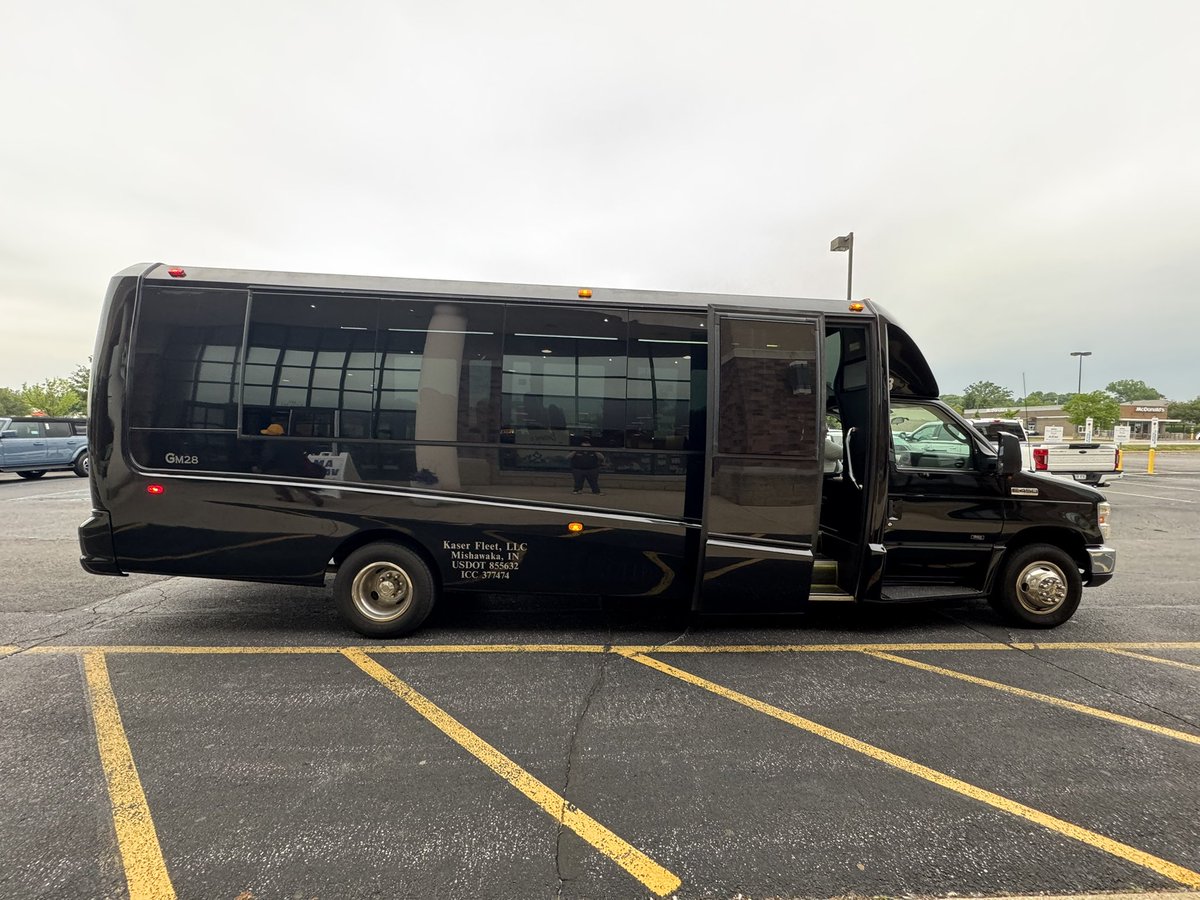 Kicking off the coaches bus tour this morning at AM Valpo! <a href="/Valpo_Chamber/">Valpo Chamber</a> 

#GoValpo