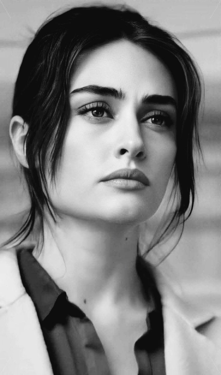 لقد إنتهت #رغبتي بك شيء بداخلي انطفأ نحوك اقتنعت أخيراً أننا لن نلتقي أبداً .!💔☕️🍂🌀