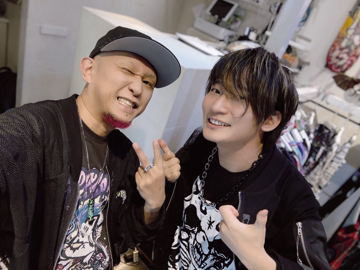 BURNOUT SYNDROMESのBa.大裕くん <a href="/BURNOUTSYNDROME/">バーンアウトシンドロームズ大裕🦋BURNer</a> と！

またどこかの国でご一緒できる日を楽しみにしてますね〜😈✌🏿