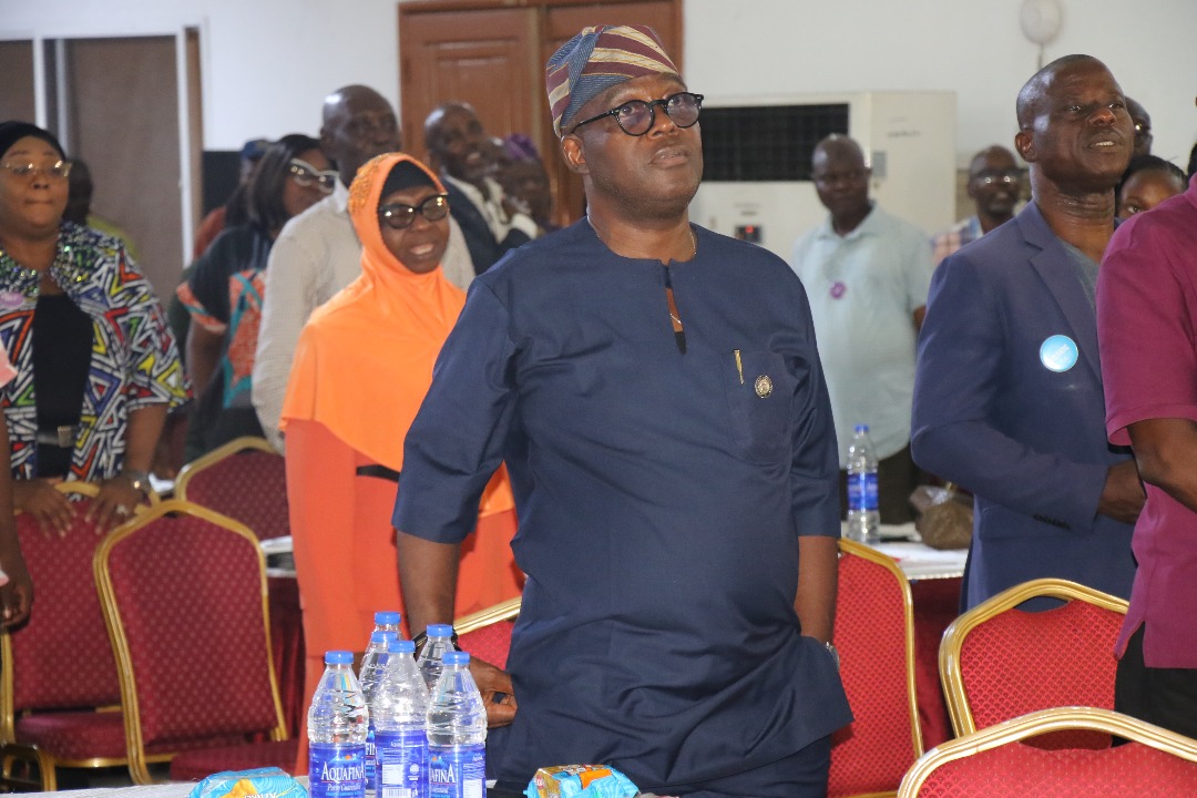 followlasg's tweet photo. LAGOS INFORMATION COMMISSIONER DEMANDS DIGITAL DOMINANCE FROM PUBLIC AFFAIRS OFFICERS

https://t.co/kccdibyECy

@jidesanwoolu @drobafemihamzat @gbenga_omo @gboyegaakosile @BSaluHundeyin @Mr_JAGs @Riddwane 
#AGreaterLagosRising 
#LASG https://t.co/aIihqvcoxq