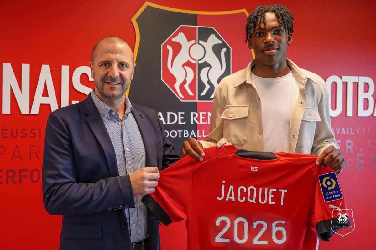 👦 Avec Tel, Belocian, Doué, Jacquet, Limon et Silistrie, la génération 2005 et ses 6 signatures pro s’est révélée être un bon cru !

7️⃣ 2002
6️⃣ 1986, 1988, 1990, 1994, 1996, 2005
5️⃣ 1984, 1985, 1989, 1997, 1998, 2003, 2007*
4️⃣ 1993, 2000, 2001, 2004
3️⃣ 1979, 1981, 1991

*à date