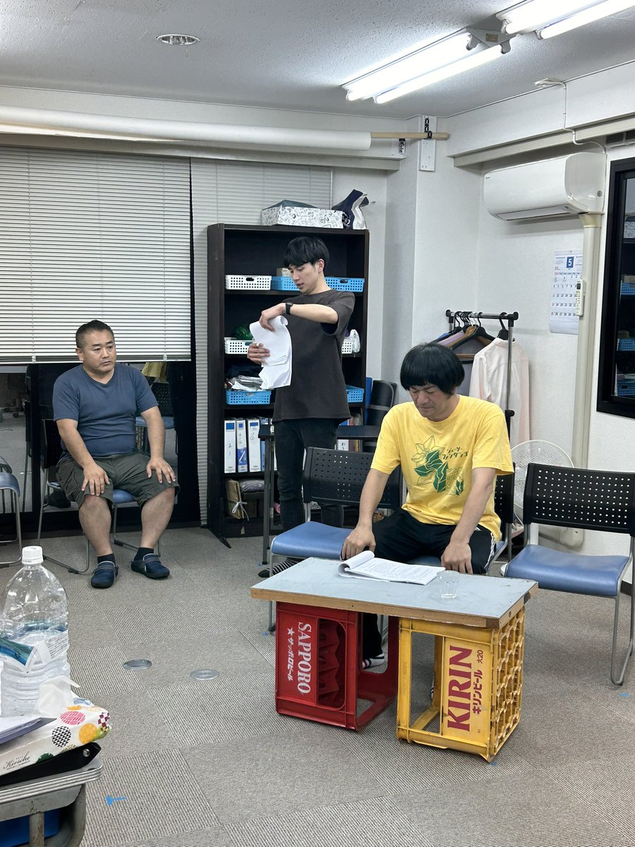 studio_bolo's tweet photo. 本番一ヶ月前です！
今日は、レッスンですので、稽古はお休みです…(๑′ᴗ‵๑)
前回の稽古写真‼︎

※チケットはこちら↓
https://t.co/dl1zh1lRe0 https://t.co/pG2m18GArK