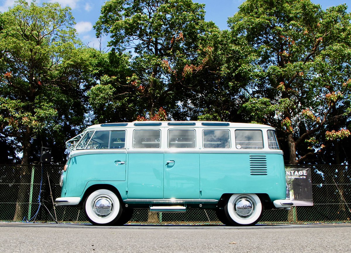 atu361312's tweet image. 日曜日は千葉で空冷VWのイベントでした。
BEST OF SHOWアワードに選ばれた、ガレージヴィンテージさんのType2がカッコ良すぎた。
#vw
#vwtype2