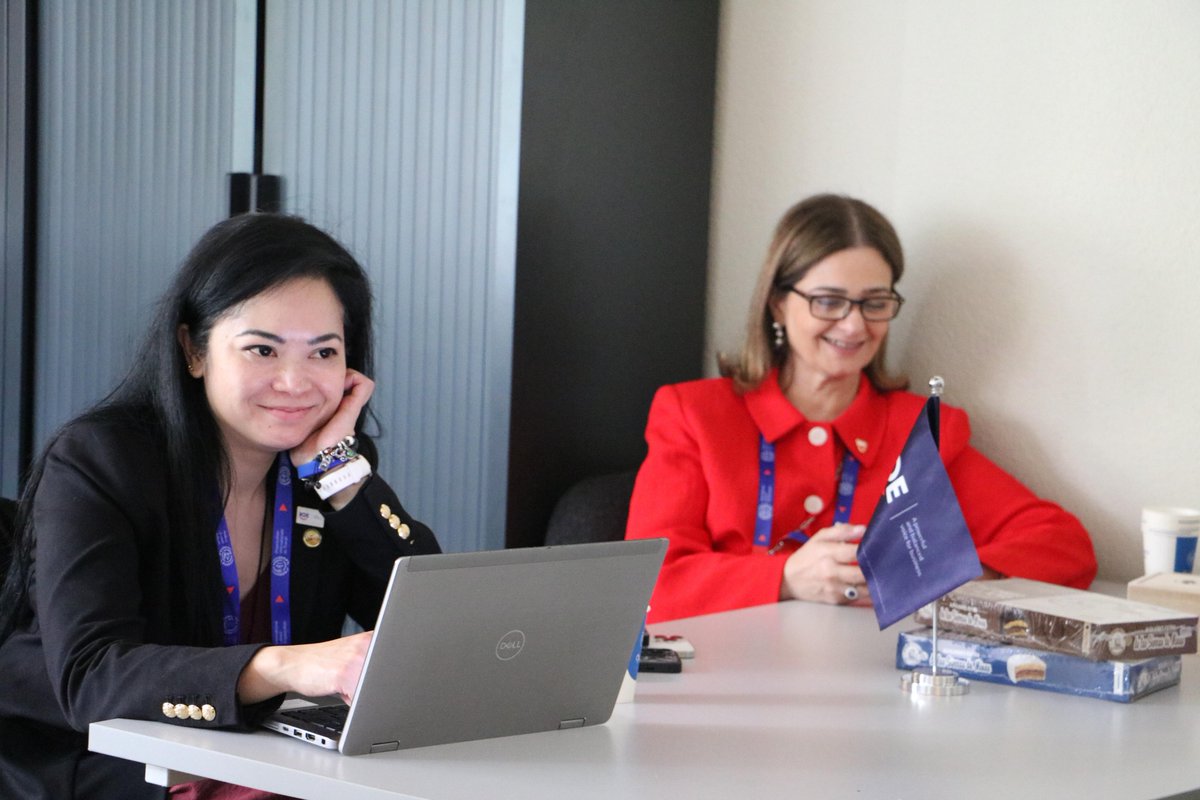 𝐈𝐋𝐂 2025: 𝐌𝐢𝐝𝐰𝐞𝐞𝐤 𝐌𝐨𝐦𝐞𝐧𝐭𝐮𝐦 𝐟𝐫𝐨𝐦 𝐭𝐡𝐞 𝐄𝐦𝐩𝐥𝐨𝐲𝐞𝐫𝐬' 𝐆𝐫𝐨𝐮𝐩

Halfway through Week 1 of the International Labour Conference, and it’s already been a dynamic start. The #Employers' Group is actively engaging—delivering statements, negotiating in