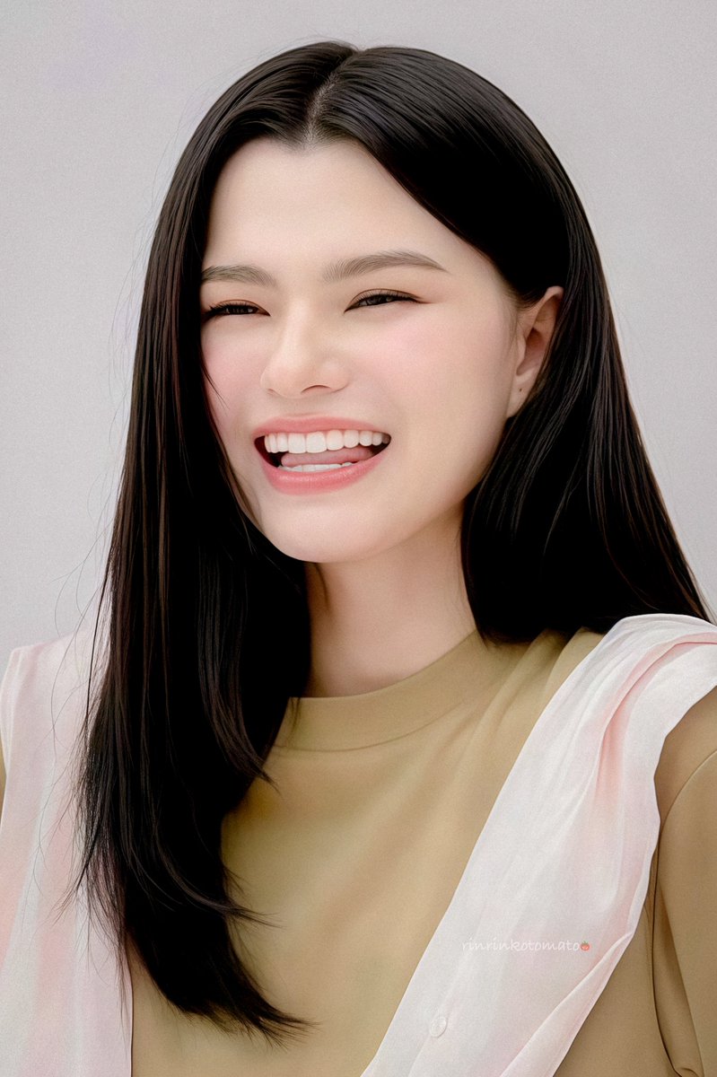 🎨photo retouching✰
heartwarming smile🫠

#beckysangels‌ 
#BeckyArmstrong