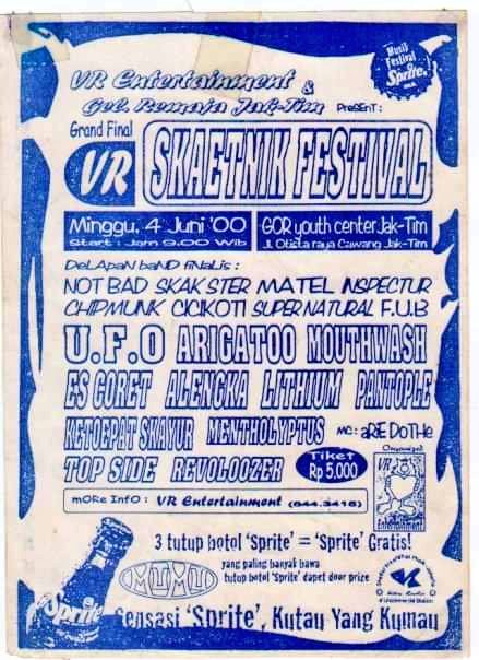 Hari ini (4/6), 25 tahun yang lalu (2000), di Jakarta ada gig ska ini 🔻🔻🔻

“Skaetnik Festival” @ Youth Center Auditorium / GOR Otista, Jatinegara, Jakarta-Timur (4 / 6 / 2000).