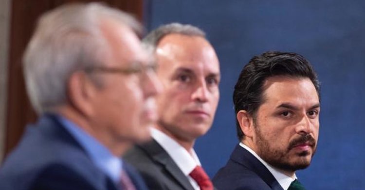 ¡Zas! A ver si no les quitan sus visas a Hugo López Gatell y Zoé Robledo por andar contratando médicos cubanos. 

En este miércoles que parece jueves, ojalá que tenga usted un día luminoso y relajado. Al menos más relajado que el que seguramente pueden tener funcionarios del