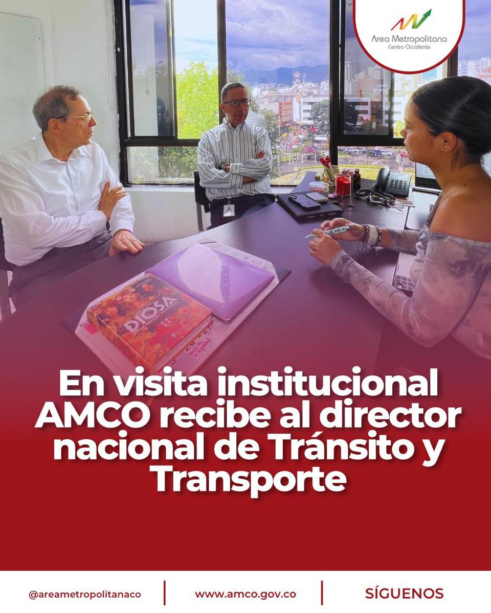 El AMCO recibió al director nacional de Tránsito y Transporte, quien mostró interés en los avances del SITP AMCO, el vencimiento de la provisionalidad y el sistema de recaudo, el director recomendo reforzar los mantenimientos preventivos en los vehículos para mejorar el servicio.