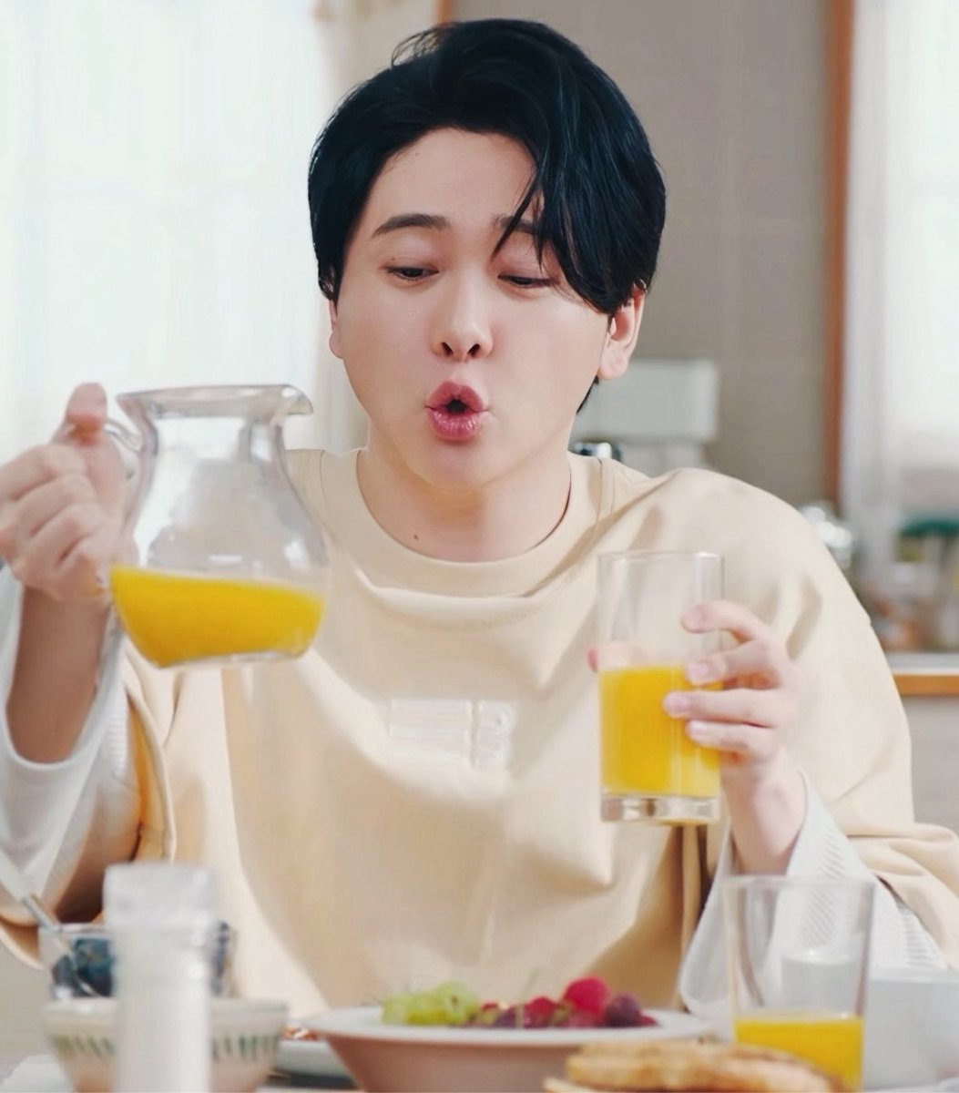 大森元貴着用　breakfast　mv　大森元貴 ☆大森元貴MV着用breakfast♡Mrs.GREEN APPLEエプロン3点 - メルカリ