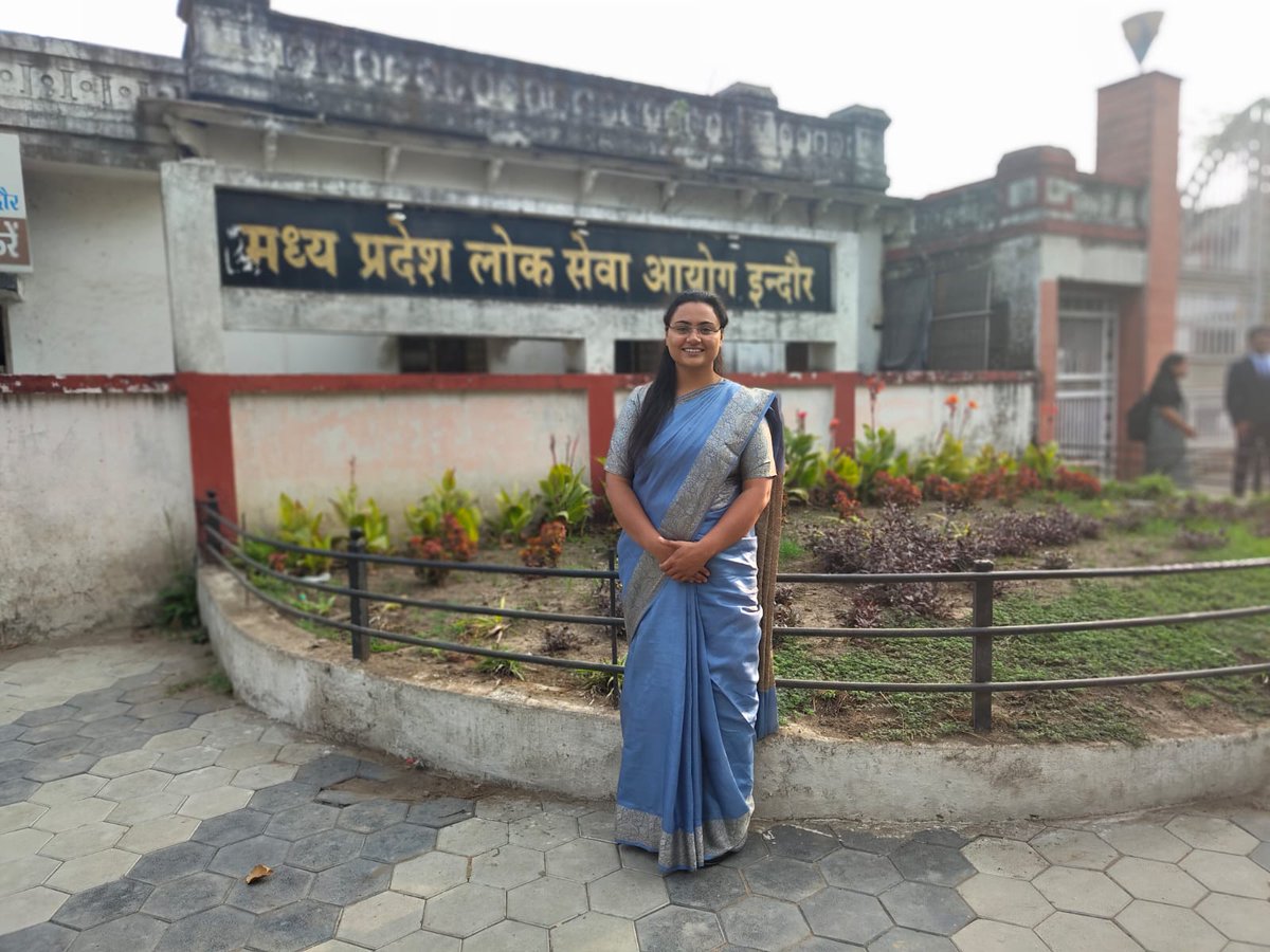 ITDCindia's tweet image. M.Tech Nidhi Shukla Selected in Madhya Pradesh Public Service Commission
itdcindia.com/mtech-nidhi-sh…
#NidhiShukla #MPPSCSelection #MPPSC2025 #WomenAchievers #MTechSuccess #GovernmentJob #PublicServiceCommission #MadhyaPradesh