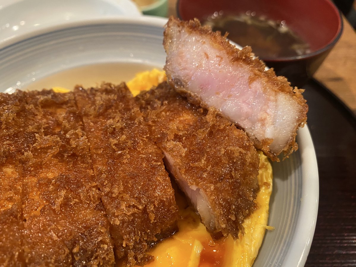 カツ丼なんてなんぼ食べても美味しいですからね🐷