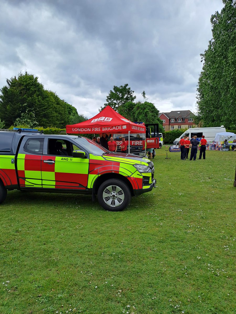 Orpington and Biggin Hill supporting the safer Bromley roadshow in priory gardens.
With summer upon us, a particular focus was put on barbecue safety and the potential for wildfires during the hot dry spell and how to keep safe whilst enjoying the sunshine whilst it's lasts!!!