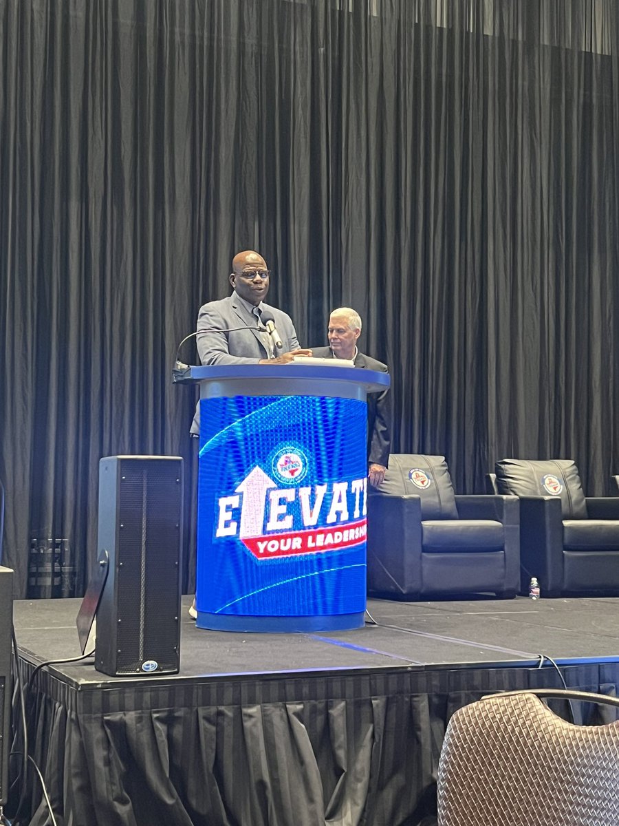 Chivonne Kiser, Ed.D (@dr_cnkiser) on Twitter photo The passing of the torch is official. Thank you <a href="/leslie_slovak/">Leslie Slovak</a> for your service, your leadership, your friendship, and your mentorship. <a href="/AndreWalkerI/">Andre' Walker, CMAA, TAAC</a>, we are looking forward to seeing you thrive as president! <a href="/OfficialTHSADA/">THSADA</a> The passing of the torch is official. Thank you <a href="/leslie_slovak/">Leslie Slovak</a> for your service, your leadership, your friendship, and your mentorship. <a href="/AndreWalkerI/">Andre' Walker, CMAA, TAAC</a>, we are looking forward to seeing you thrive as president! <a href="/OfficialTHSADA/">THSADA</a>