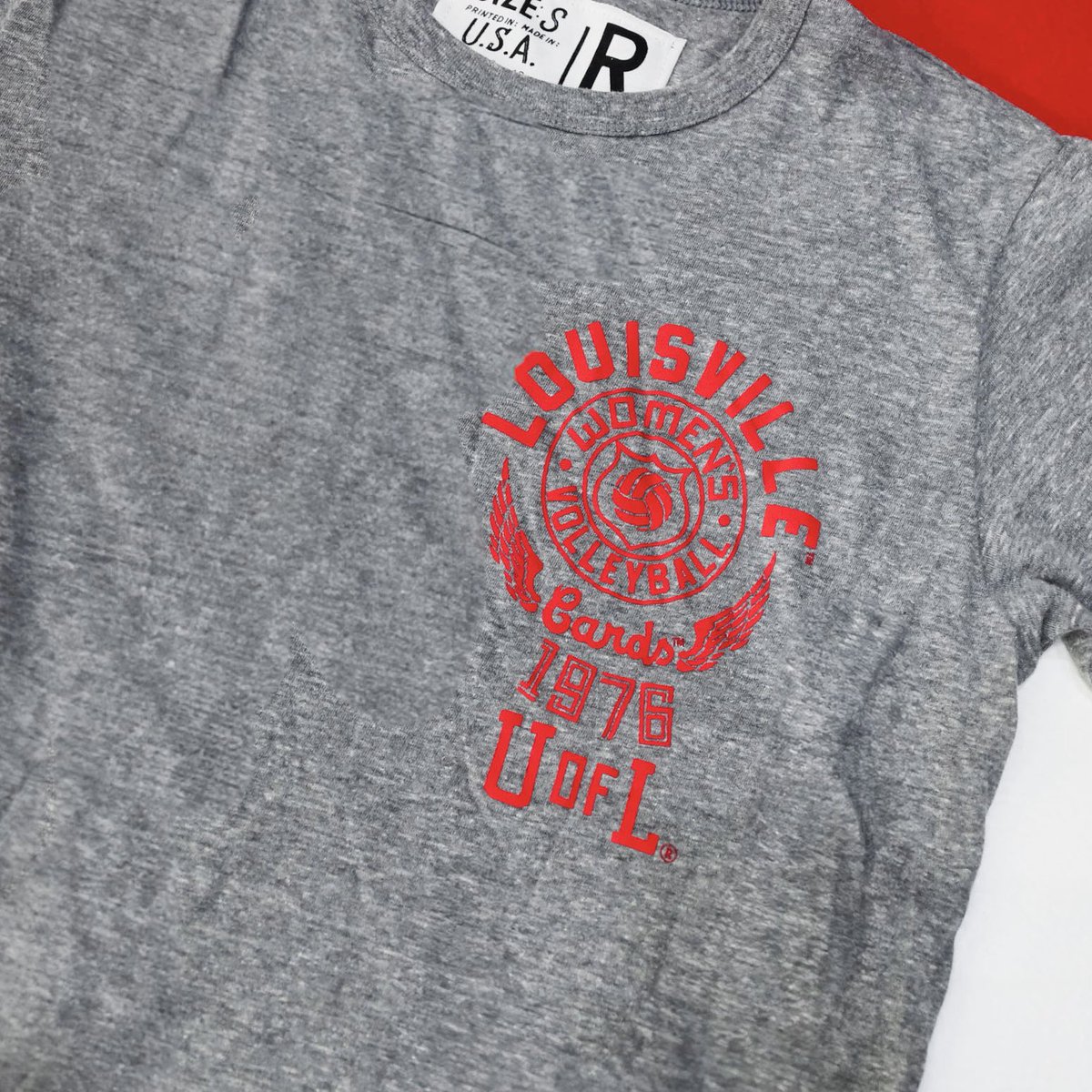 Some new volleyball gear just hit the UoL bookstore 🥊

Shop online or in-store today!

#GoCards