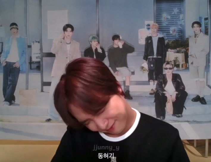 HCbodyguard's tweet photo. haechan when told to act cute: https://t.co/dHa64aU5br