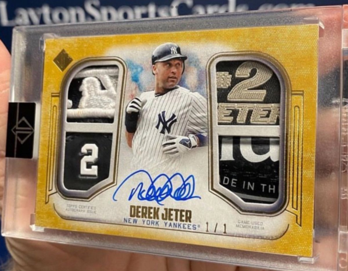 Best Cards Ever π (@cardsboulevard) on Twitter photo Topps Transcendent Derek Jeter Quad Game-Used Patch/Relic Auto 1/1β¦
(πΈ: <a href="/LaytonSports/">LaytonSportsCards</a>) Topps Transcendent Derek Jeter Quad Game-Used Patch/Relic Auto 1/1β¦
(πΈ: <a href="/LaytonSports/">LaytonSportsCards</a>)