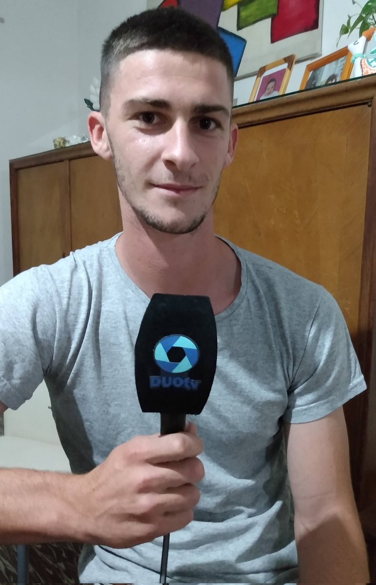 Jonathan Dellarossa, el delantero de #eltio es el nuevo refuerzo de <a href="/atlantaoficial/">Club Atlético Atlanta</a> y llega después de su paso por Instituto. "Estoy ansioso y con muchas ganas, es un gran paso en mi carrera" expresó a los microfónos de @duotvcanal5 #información #fútbol