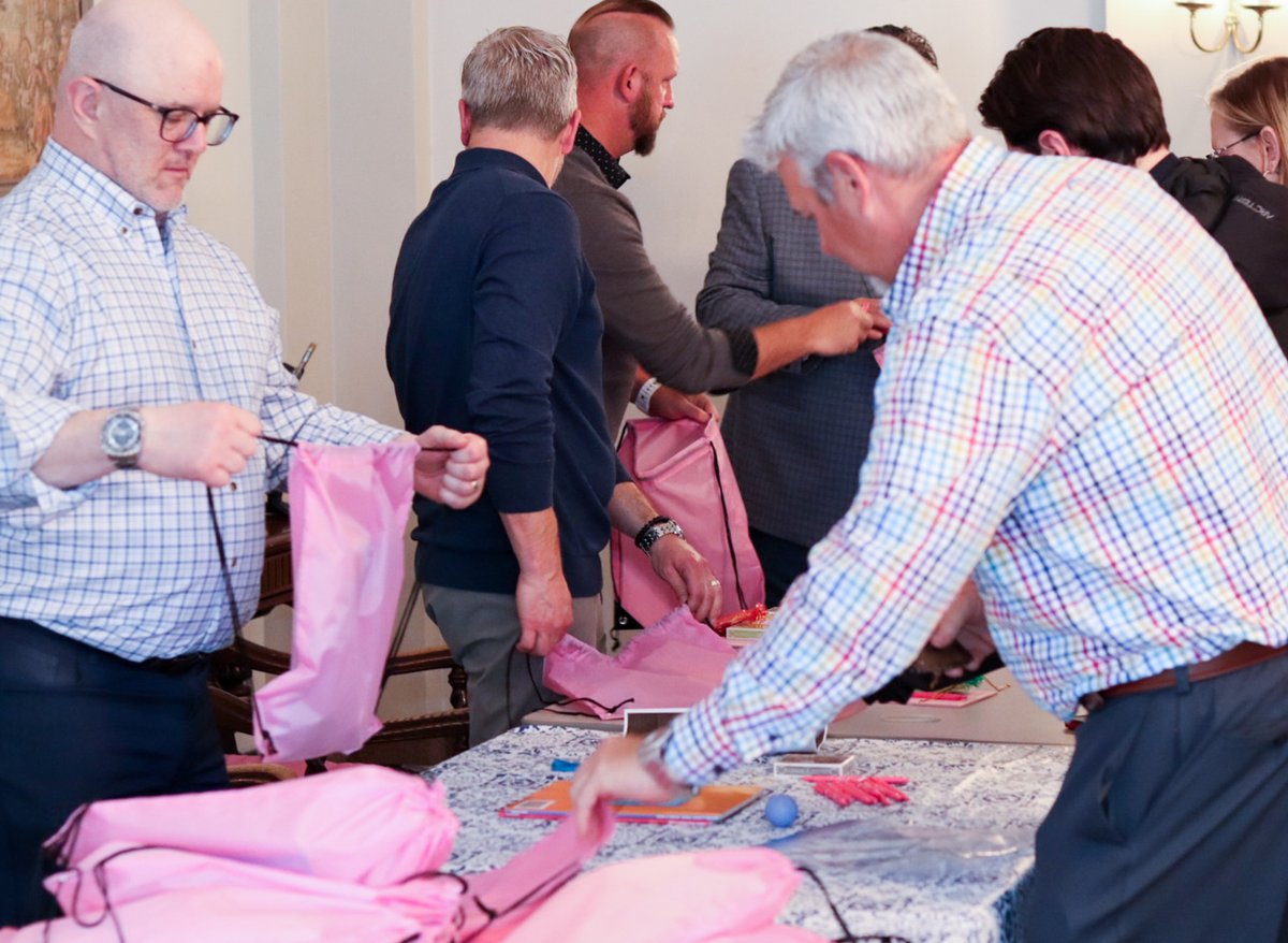 WSClighting's tweet photo. We were also able to put together 50 care bags for patients currently undergoing chemotherapy. These bags will offer comfort and a much-needed distraction during a very difficult time.
#gotham #acuity #sjhc #earthlight #breastcare https://t.co/7WX5cKVbnp