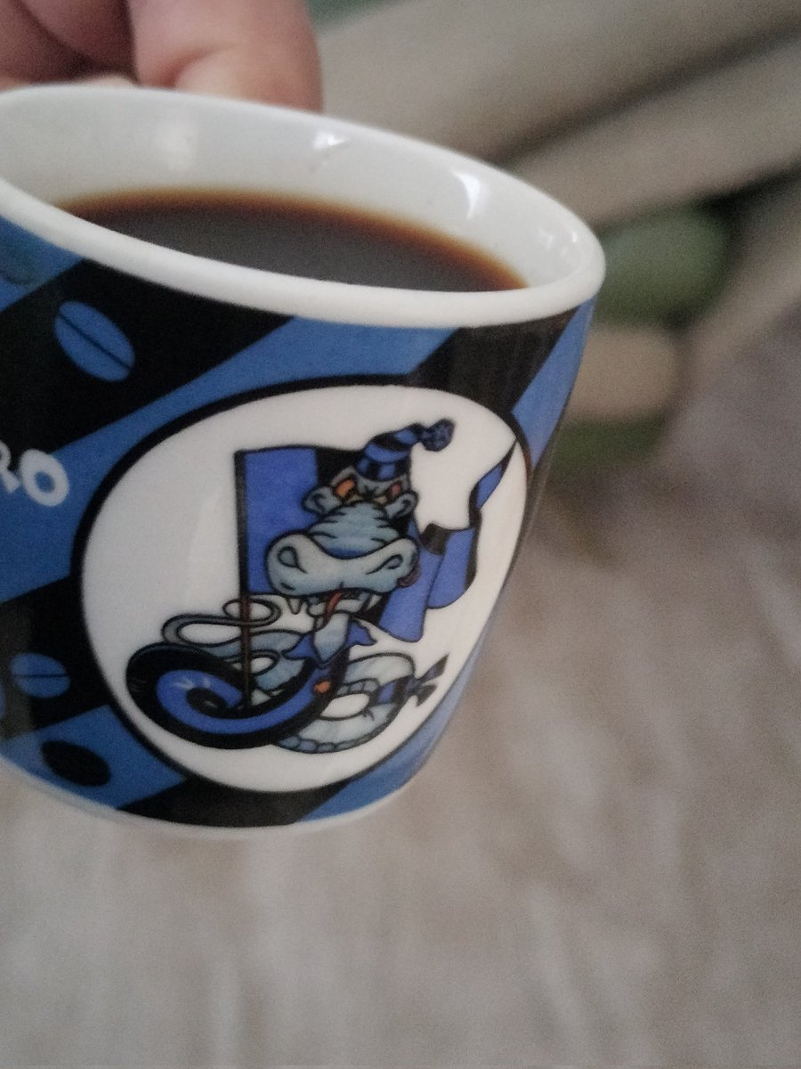 MennaSantu's tweet image. Si ricomincia ogni mattina, sempre con @Inter . Non si può cambiare squadra quando sei un tifoso. Sempre #Inter #pazzainter Amala