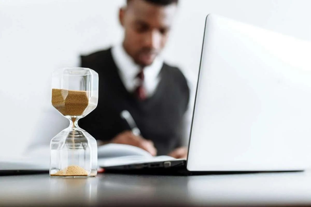 WhereParentsTalk.com (@parents_talk) on Twitter photo Time is the great equalizerâ168 hours in a week, no matter who you are.
If you're a parent, it can feel like you're constantly chasing it.
<a href="/lvanderkam/">Laura Vanderkam</a>, productivity expert, author & mom of 5 shares strategies with @liannecastelino
buff.ly/S8nITRt
#parenting #time Time is the great equalizerâ168 hours in a week, no matter who you are.
If you're a parent, it can feel like you're constantly chasing it.
<a href="/lvanderkam/">Laura Vanderkam</a>, productivity expert, author & mom of 5 shares strategies with @liannecastelino
buff.ly/S8nITRt
#parenting #time