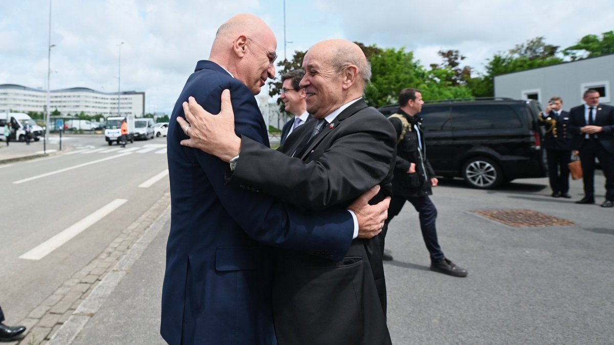 Nikos Dendias tweet media