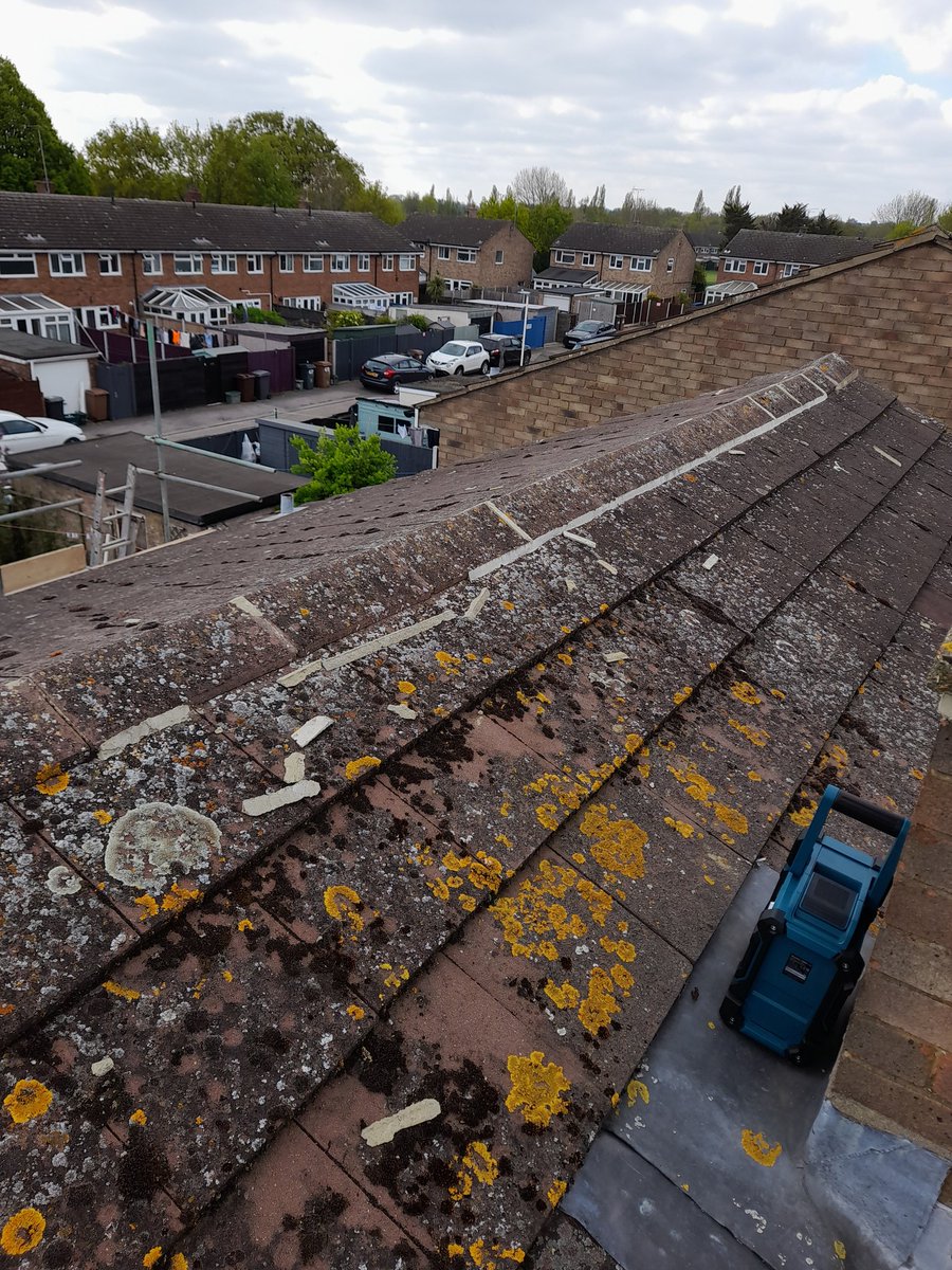 MJKRoofing's tweet photo. Dry Ridgeline Instalation
https://t.co/kPoitj2eCA 
@MJKRoofing
#mjkroofing #rooferschelmsford #chelmsford #ViratKohli𓃵 #วอลเลย์บอลหญิง #deprem https://t.co/JqWp4CxtYR