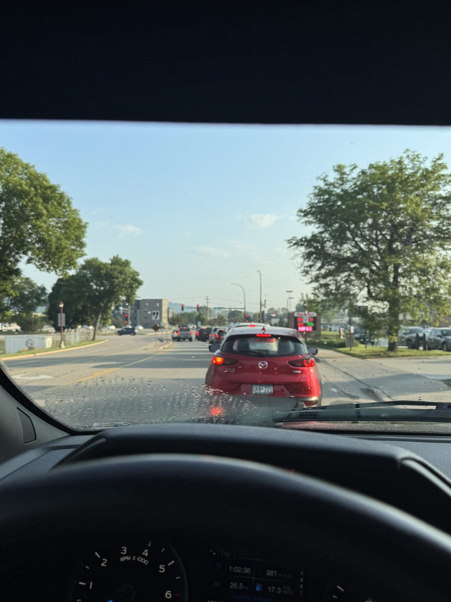 Ah yes, the great Minnesota merge strategy: avoid efficiency at all costs. Just in case turning right in two miles catches them off guard.