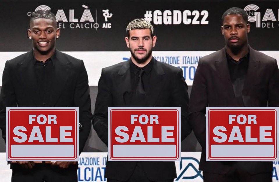 عالم ميلان - Milan World (@ac_milanworld) on Twitter photo مع فورلانى.                                                 مع مالدينى مع فورلانى.                                                 مع مالدينى