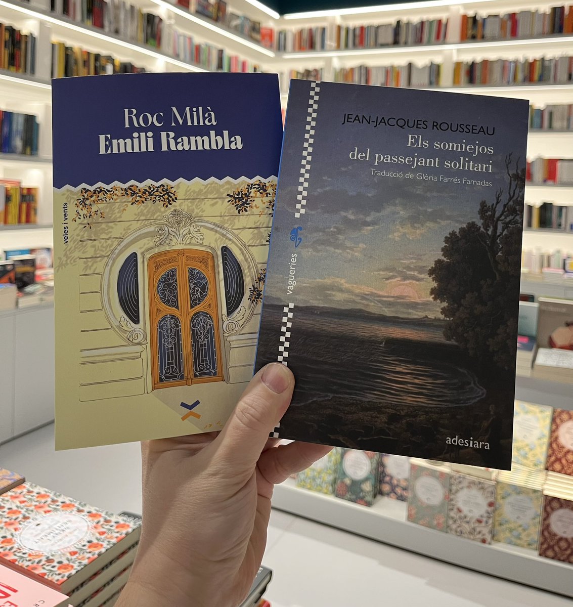 Guillem 🦋🏳️🌈 (@mahler_77) on Twitter photo Compra de dimecres 🤍<a href="/ADESIARAEDITORI/">ADESIARA EDITORIAL</a> <a href="/gloriargent/">Glòria Farrés</a> <a href="/rocmilac/">Roc Milà</a> <a href="/velesivents_ed/">veles i vents edicions</a> <a href="/OnaLlibres/">Ona Llibres</a> 📖📖 Compra de dimecres 🤍<a href="/ADESIARAEDITORI/">ADESIARA EDITORIAL</a> <a href="/gloriargent/">Glòria Farrés</a> <a href="/rocmilac/">Roc Milà</a> <a href="/velesivents_ed/">veles i vents edicions</a> <a href="/OnaLlibres/">Ona Llibres</a> 📖📖