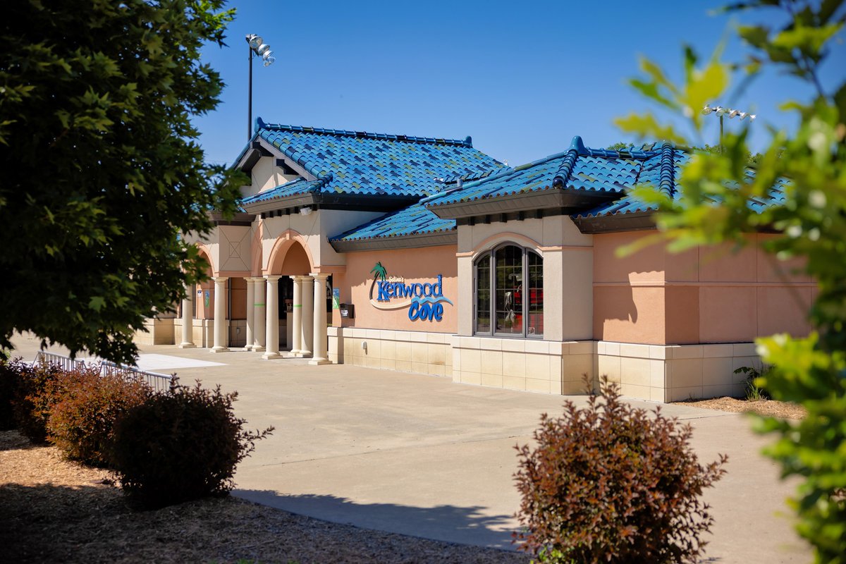 Prints Charming tweet media