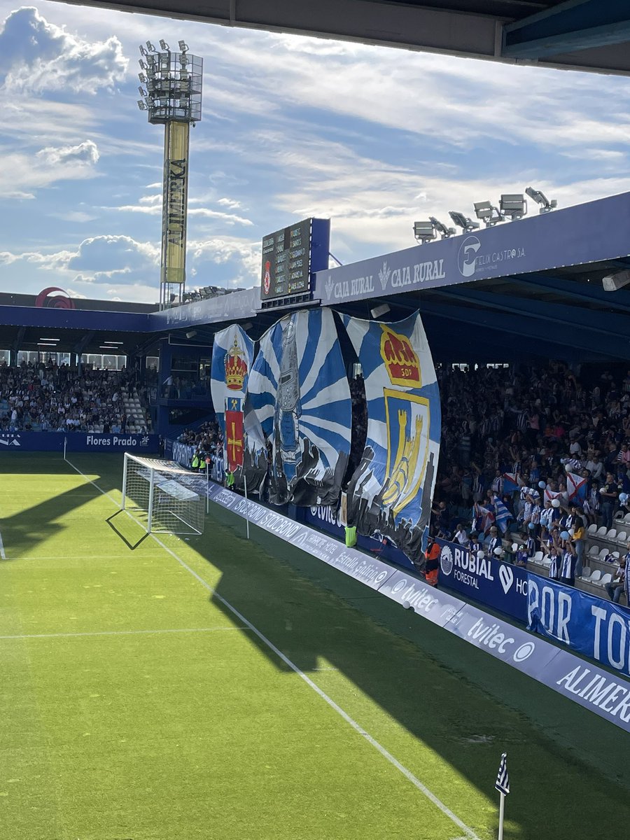 pauquirogaa_'s tweet photo. Ganas de sábado!! 💙🤍 #PonFE https://t.co/D54rohAOcB