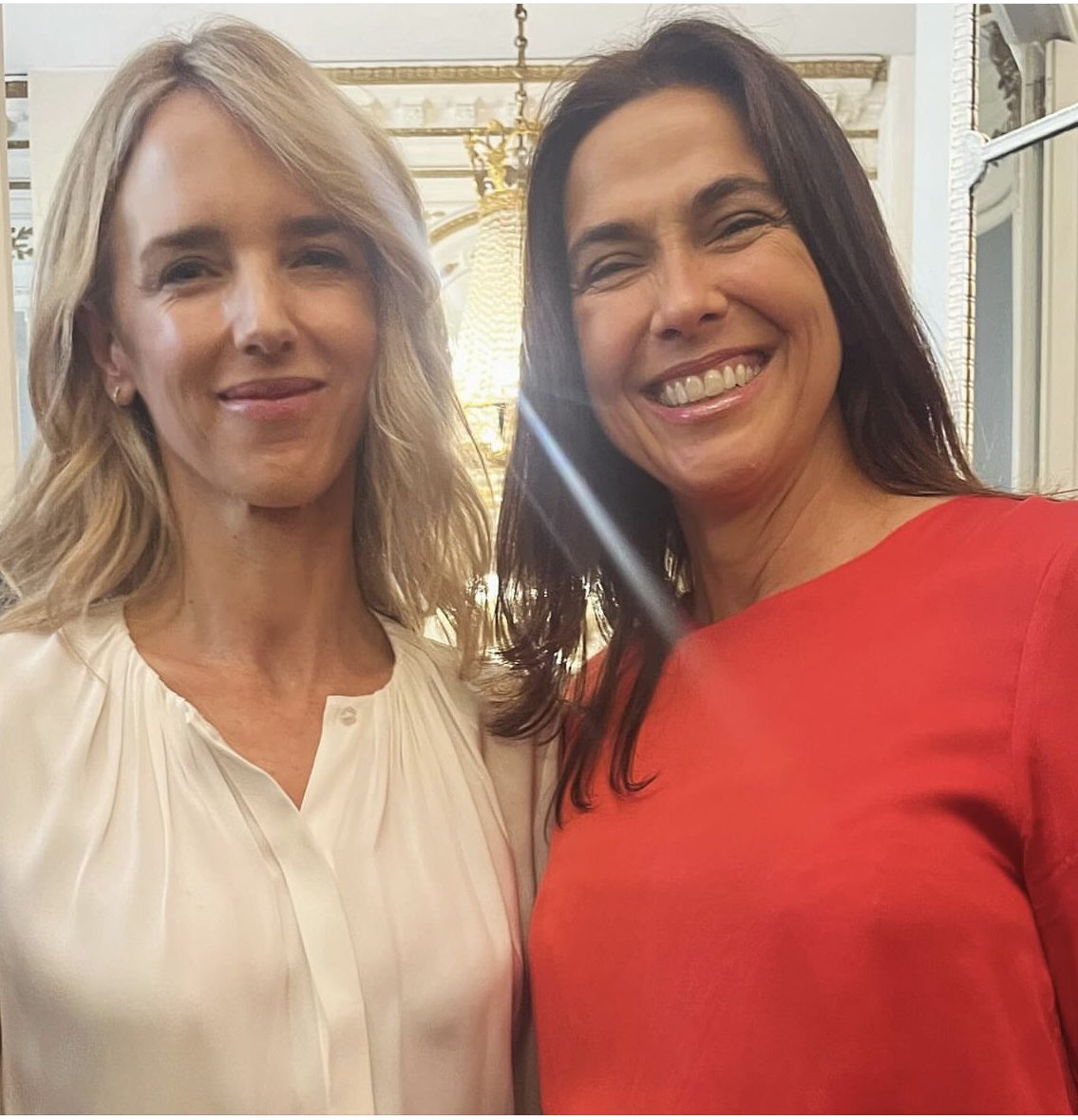 Maria Eugenia Talerico (@eugetale) on Twitter photo Yo me proclamo una “noña republicana”, y orgullosa de serlo.
Simplemente <a href="/cayetanaAT/">Cayetana Álvarez de Toledo</a>
“La verdadera revolución en Argentina, es institucional: apuntalar la República, las instituciones y cerrar la grieta”.
“La grieta es un cepo y también hay que eliminarlo. Y para cerrar una Yo me proclamo una “noña republicana”, y orgullosa de serlo.
Simplemente <a href="/cayetanaAT/">Cayetana Álvarez de Toledo</a>
“La verdadera revolución en Argentina, es institucional: apuntalar la República, las instituciones y cerrar la grieta”.
“La grieta es un cepo y también hay que eliminarlo. Y para cerrar una