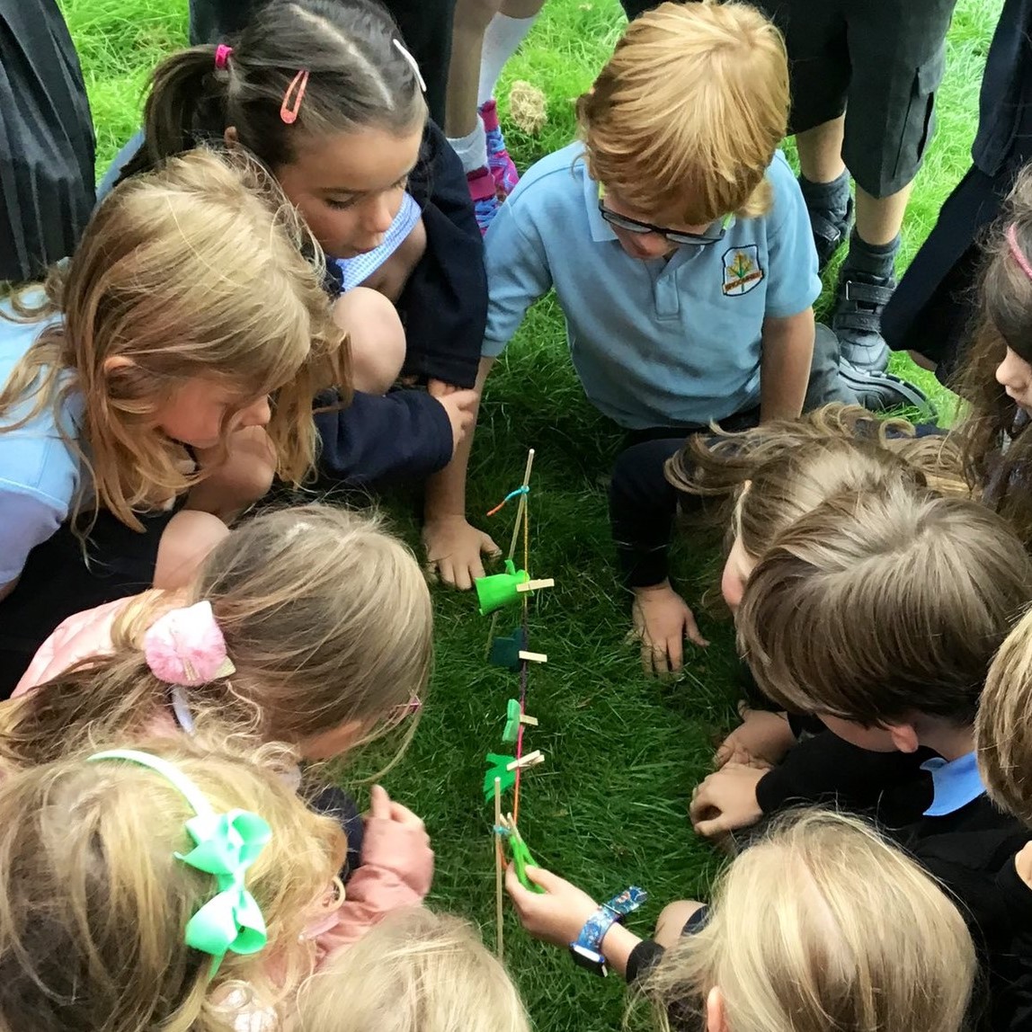 Are you a primary #HT, #DHT or #Teacher looking for ways to engage pupils more with nature &amp; the outdoors? Then we would love to work with you on #OutToPlay! 

📅 FREE Info Sessions tomorrow (05/06) &gt;&gt; 
12.15-12.45pm: forms.gle/BZ88WrWKYVL6fu…
3.15-3.45pm: forms.gle/FE2sqa9K3noT4V…