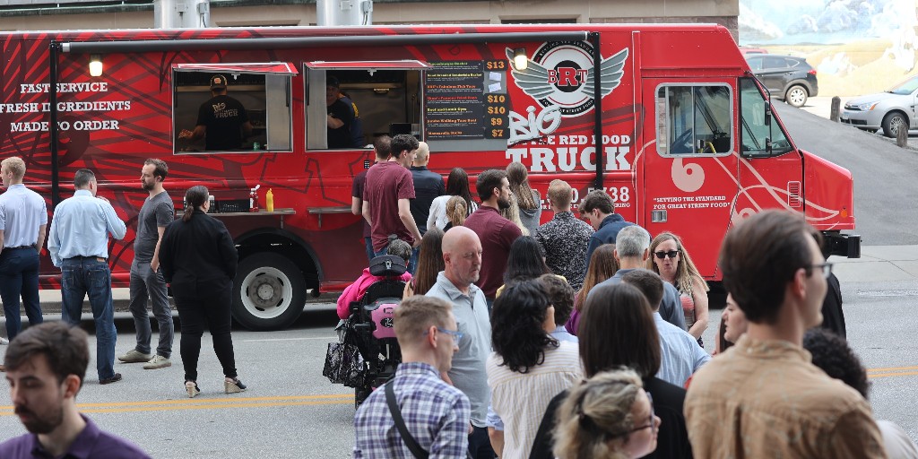 Downtown DSM USA (@downtowndsmusa) on Twitter photo Out to Lunch is happening today from 11:00 a.m. to 1:30 p.m. at <a href="/FHLBDM/">FHLB Des Moines</a> (909 Locust Street – Parking Lot). Enjoy live music by Andrew Hoyt while you explore a diverse selection of food from local food trucks.
Vendor list: ow.ly/xMJu50W1xIR Out to Lunch is happening today from 11:00 a.m. to 1:30 p.m. at <a href="/FHLBDM/">FHLB Des Moines</a> (909 Locust Street – Parking Lot). Enjoy live music by Andrew Hoyt while you explore a diverse selection of food from local food trucks.
Vendor list: ow.ly/xMJu50W1xIR