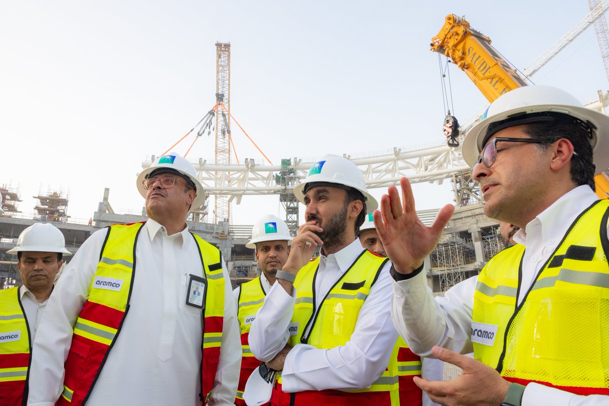 Saudi2034's tweet image. The journey continues in Al Khobar 💚💪

HRH Minister of Sport @abdulaziztf visited Aramco Stadium to check on the rapid progress being made ahead of #Saudi34 🇸🇦