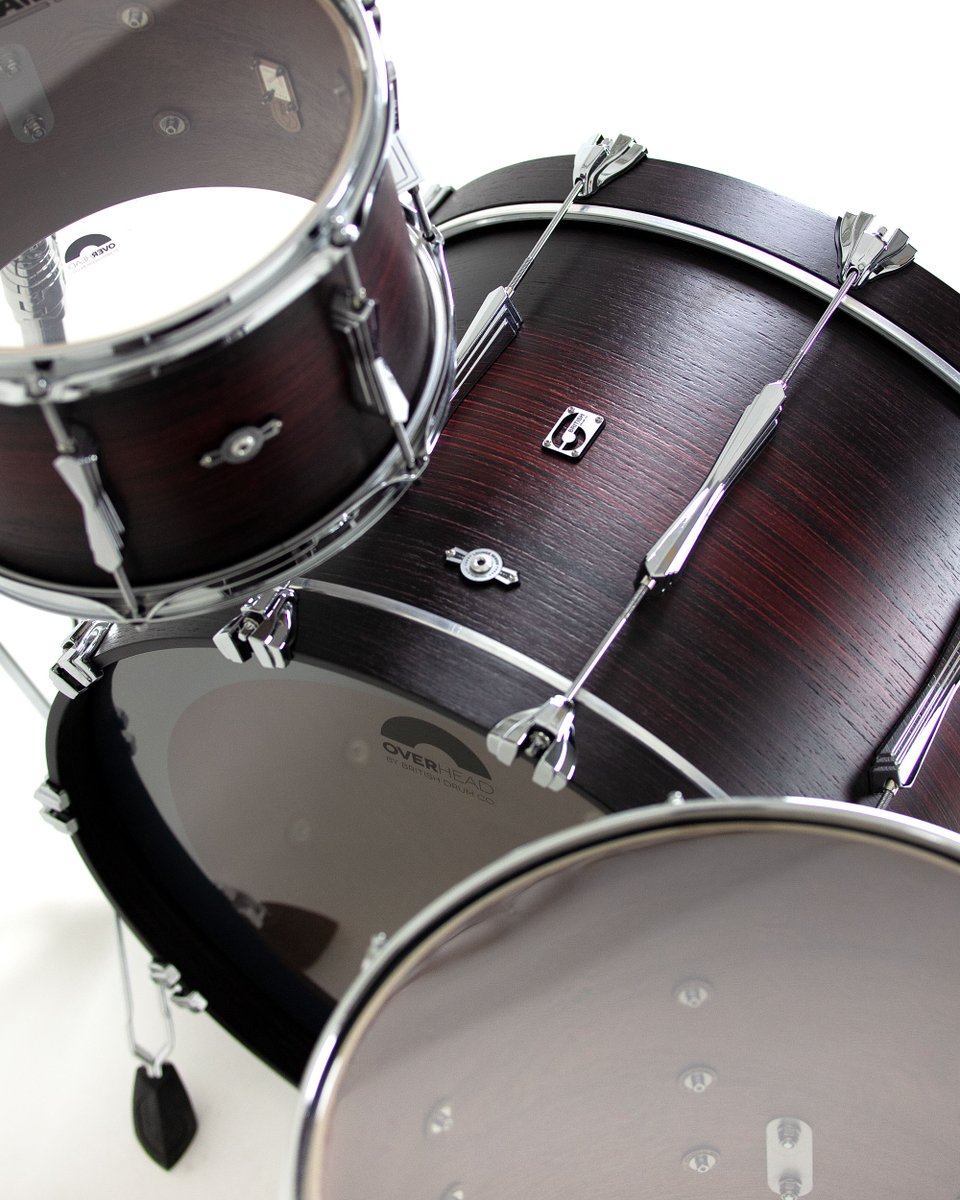 Complete the look 🤘Matching hoops now standard on all Lounge Series kits 🥁

Discover Lounge Series here: bit.ly/2OTs9Jb

#madeinbritain #drumset #drumkit #britishdrumco #drumlife