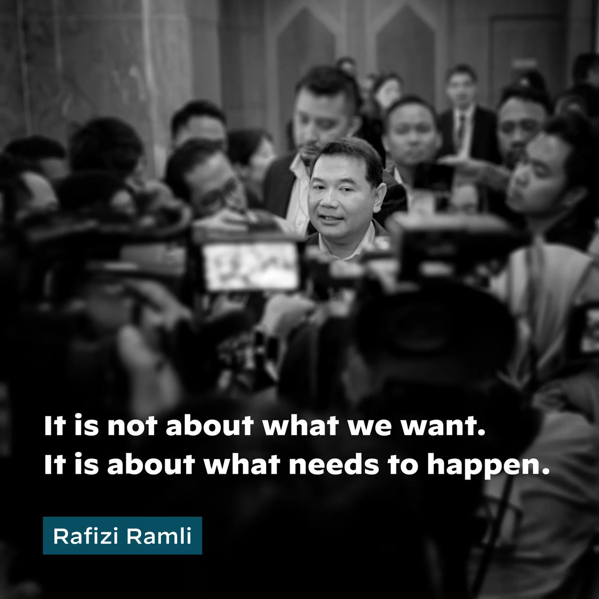 Tsunami,Gelombang,Taufan Rafizi Ramli Membadai PKR 

Sementara Panglima Rafizi masih lagi bercuti,general2 bawahan dia sudah pun mulakan gerakan demi gerakan awal bagi mengajak orang ramai menyerang pasukan NIA,DAMAI dan KARTEL PKR dari semua arah dan segenap penjuru melalui Ts