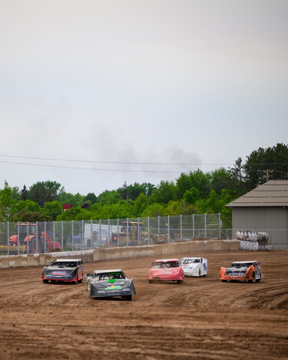WissotaRacing's tweet photo. Who else loves weekends at the dirt track? https://t.co/ToHQq1ezB2
