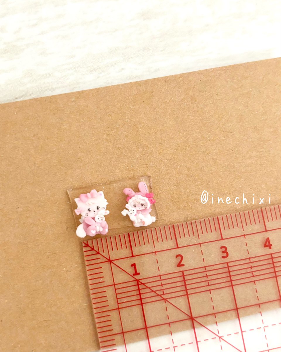 イラストレーターmikkoさんの
ムースちゃんとキャミーちゃん

小さめパーツ！
定規置いてみたからサイズ感見て😆