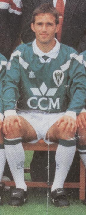 eltoledo.com (@eltoledocom) on Twitter photo Temporada 1995/96: Tito, jugador del <a href="/CD_Toledo/">C.D. Toledo 🦅💚⚪️</a>
Segunda División A.
#Toledo #CDToledo Temporada 1995/96: Tito, jugador del <a href="/CD_Toledo/">C.D. Toledo 🦅💚⚪️</a>
Segunda División A.
#Toledo #CDToledo