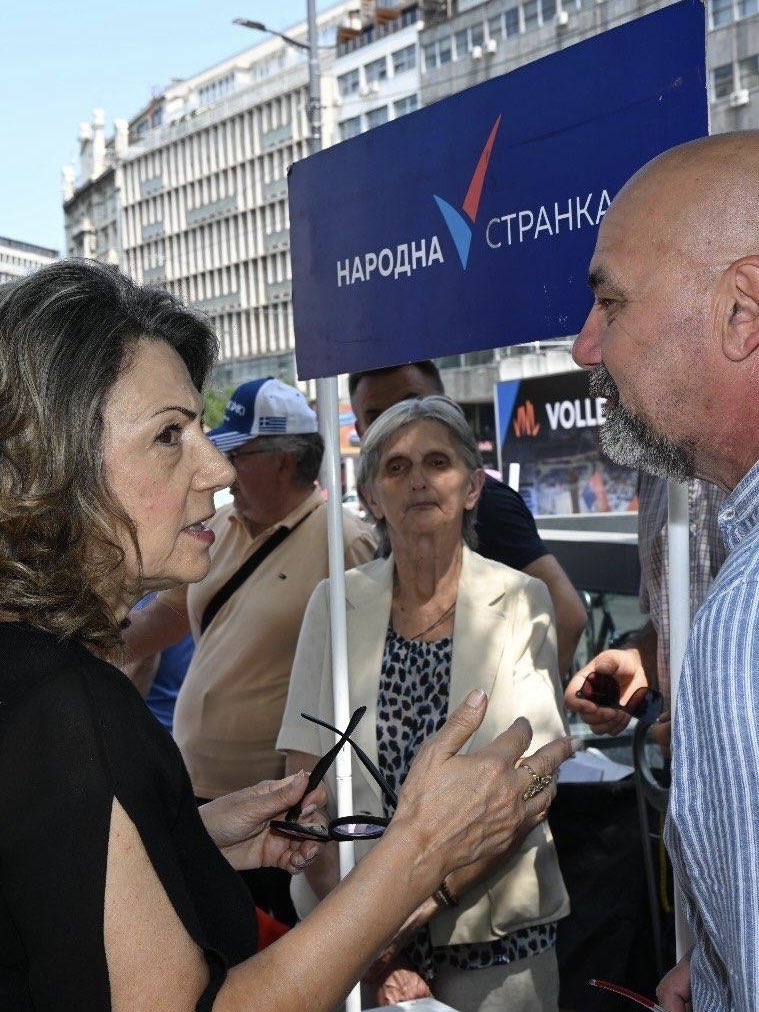 Отворили смо кампању за народну подршку чији је циљ смена или оставка Врховног јавног тужиоца Србије Загорке Доловац. 

Сви су позвани да се прикључе без икаквих разлика.