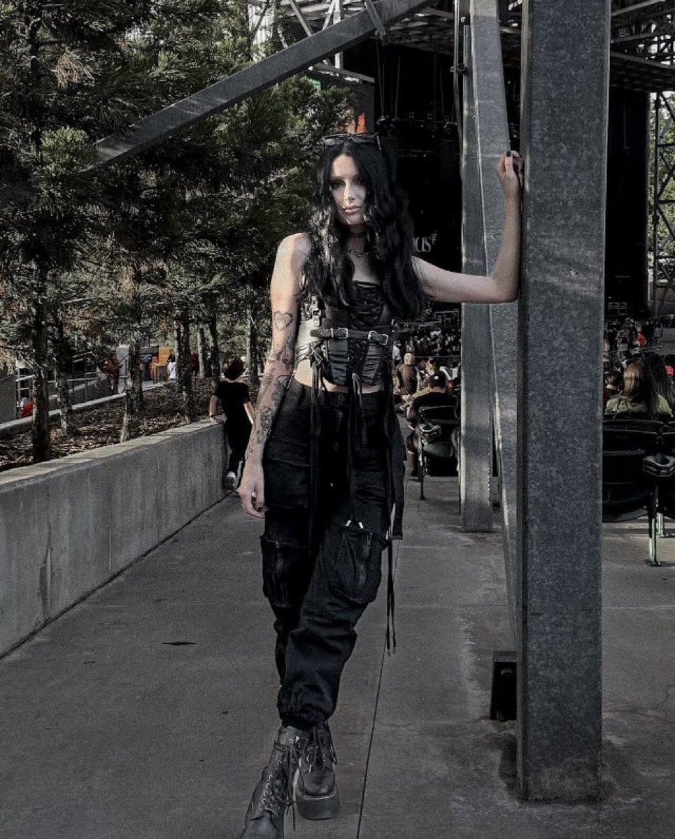 #WCW to the girl of my dreams who I adore and cherish with all my heart lately <a href="/EmoGirlLex/">𝕷𝖊𝖝 | Parody</a>! Lex, you are the definition of perfection and you make me feel so alive lately. You are the most genuine and loving person I’ve come across in years. Never change gorgeous. I love you.🌹❤️