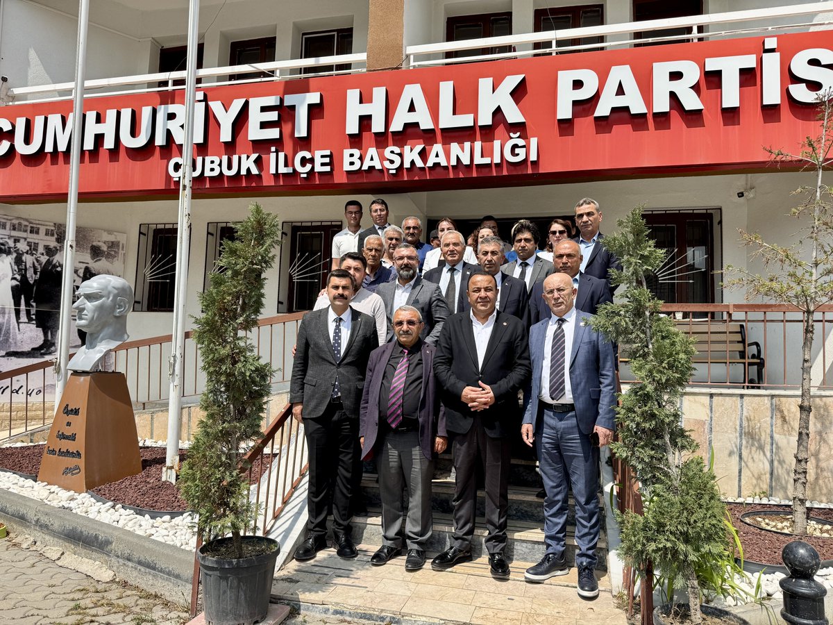 Adnan Beker (@adnanbekerr) on Twitter photo CHP Ankara İl Başkanımız Sayın Ümit Erkol (<a href="/DrErkol/">Dr. Ümit Erkol</a>) ile birlikte Çubuk İlçe Başkanlığımızı ziyaret ederek partililerimizle bayramlaştık.
İktidar yolunda, Ankara’mızın tüm ilçeleriyle omuz omuza çalışmaya kararlıyız.
Nazik ev sahipliği için İlçe Başkanımız Sayın Alaaddin CHP Ankara İl Başkanımız Sayın Ümit Erkol (<a href="/DrErkol/">Dr. Ümit Erkol</a>) ile birlikte Çubuk İlçe Başkanlığımızı ziyaret ederek partililerimizle bayramlaştık.
İktidar yolunda, Ankara’mızın tüm ilçeleriyle omuz omuza çalışmaya kararlıyız.
Nazik ev sahipliği için İlçe Başkanımız Sayın Alaaddin
