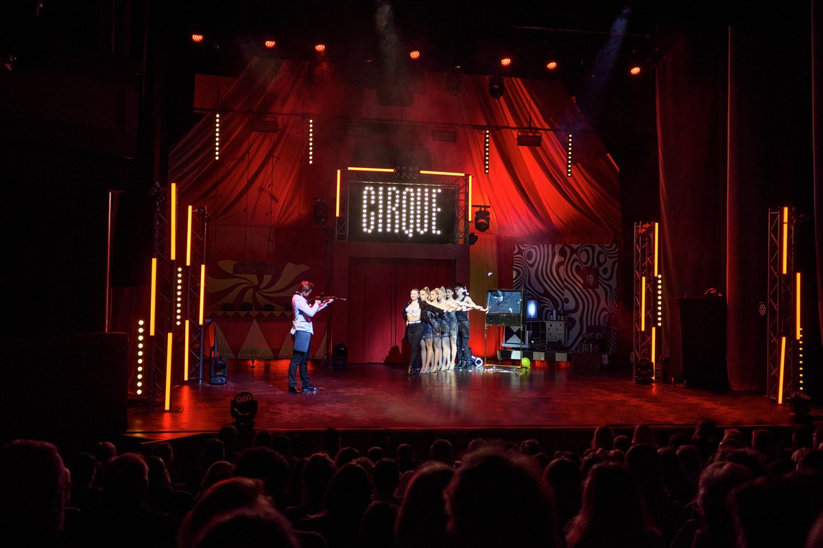 Get ready for a dazzling fusion of musical theatre &amp; jaw-dropping circus acts in Cirque: The Greatest Show - Reimagined! 

🗓️ Sat 26 July, 3pm &amp; 7pm | From £30.25

A total kaleidoscopic journey bursting with colour, energy, and excitement

🎟️ Book from: tinyurl.com/nc4785cn