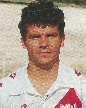 eltoledo.com (@eltoledocom) on Twitter photo Temporada 1993/94: Onésimo, jugador del <a href="/RayoVallecano/">Rayo Vallecano</a>
Entrenador del <a href="/CD_Toledo/">C.D. Toledo 🦅💚⚪️</a> en las temporadas 2015/2016, 2016/2017 y 2017/2018 en Segunda División B.
#Toledo #CDToledo #RayoVallecano Temporada 1993/94: Onésimo, jugador del <a href="/RayoVallecano/">Rayo Vallecano</a>
Entrenador del <a href="/CD_Toledo/">C.D. Toledo 🦅💚⚪️</a> en las temporadas 2015/2016, 2016/2017 y 2017/2018 en Segunda División B.
#Toledo #CDToledo #RayoVallecano