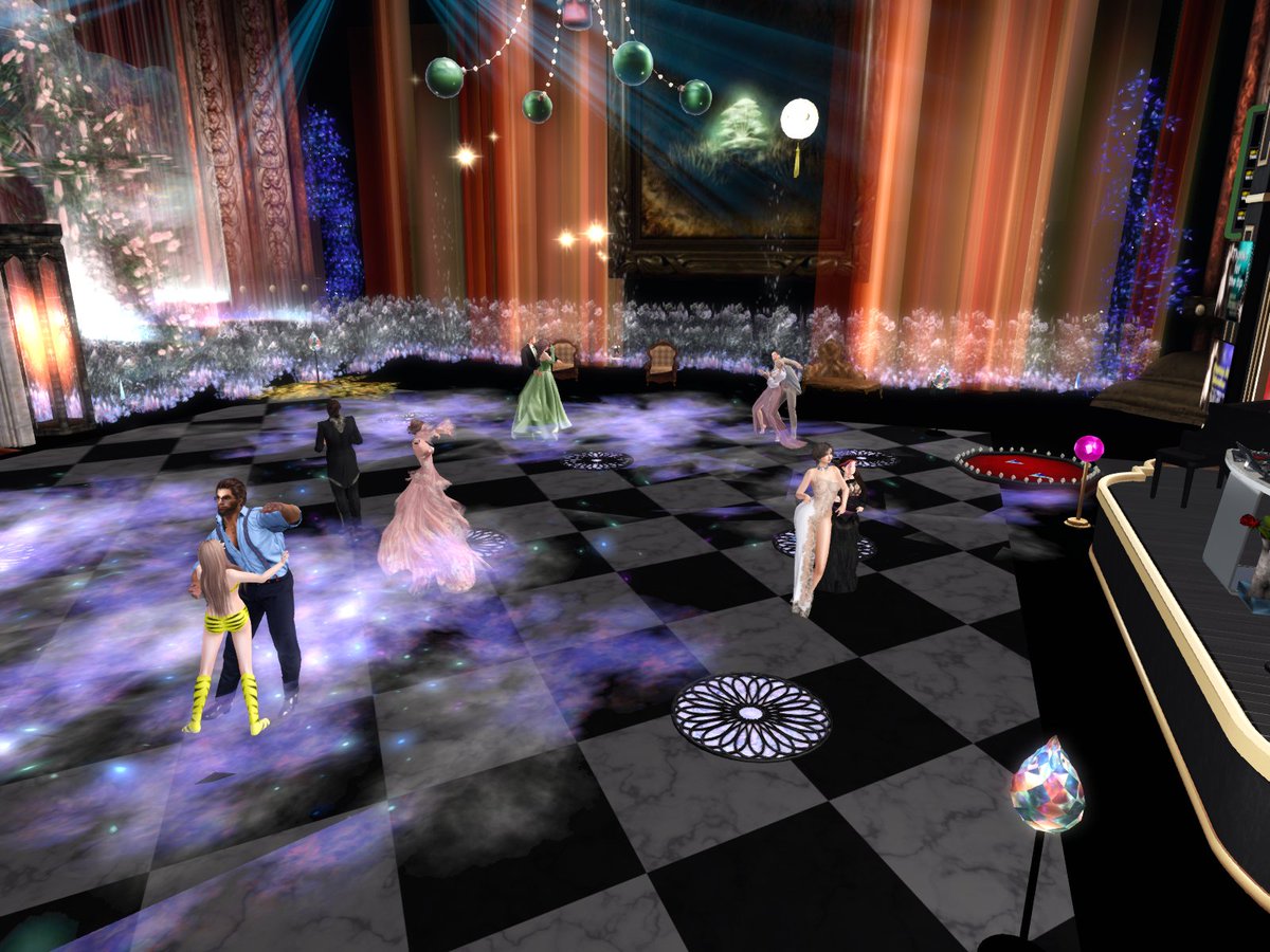 Ballroom Persona SEでは現在
Persona Crews🎵
によるイベント開催中です！
座ってまったり☕️ 踊って楽しく🎶
お気軽に ご来場をお待ちしております👠
日時：6月4日(水)
22:00～23:30(日本時間)